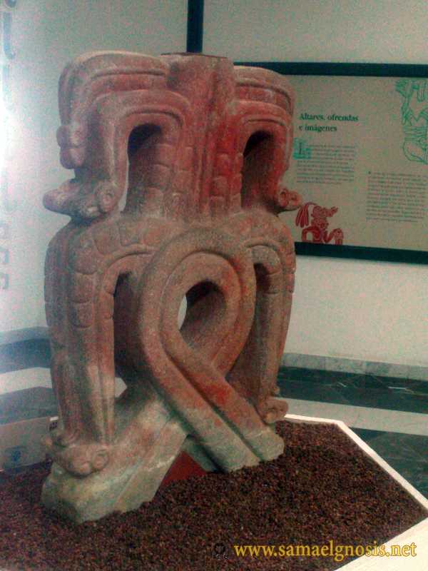 Zona Arqueológica de Xochicalco Foto 1001