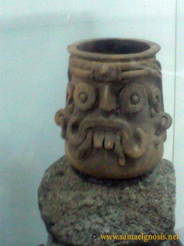 Zona Arqueológica de Xochicalco Foto 1083