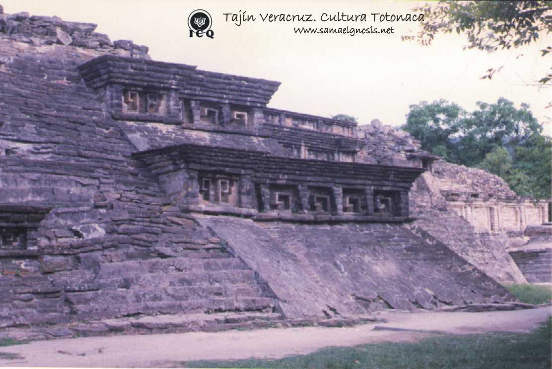 Tajín Foto 04
