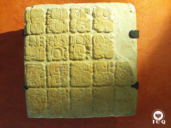 Glifos mayas. Toniná Chiapas, México Glifos mayas. Toniná Chiapas, México