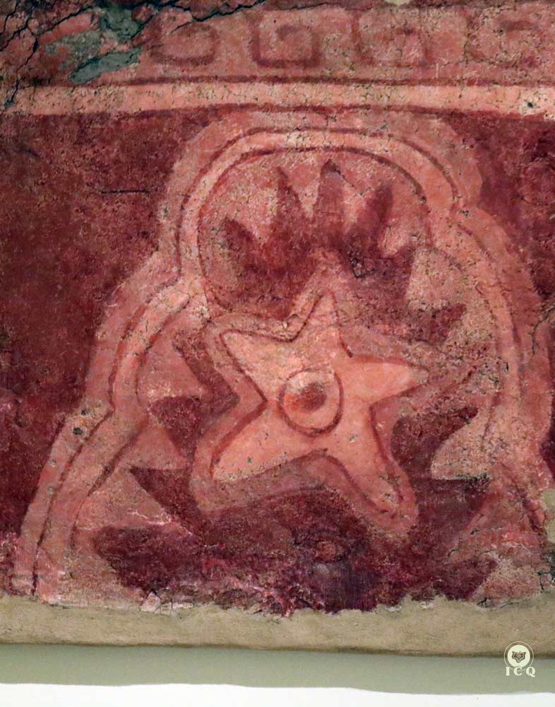 Mural de la estrella de cinco puntas representando a Venus en la zona arqueológica de Teotihuacán, México. Mural de la estrella de cinco puntas representando a Venus en la zona arqueológica de Teotihuacán, México.