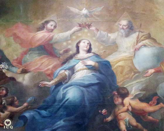 Padre, Hijo y Espíritu Santo entregan sus atributos de sabiduría, amor y poder a la Madre Divina. Catedral de Puebla, México. Padre, Hijo y Espíritu Santo entregan sus atributos de sabiduría, amor y poder a la Madre Divina. Catedral de Puebla, México.