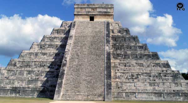 Pirámide de Kukulkán-Quetzalcóatl