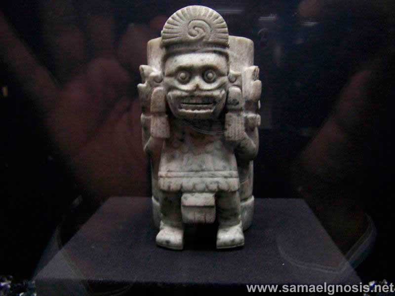 Mictlantehuctli. Museo del templo Mayor. México. Foto: Ismael Moreno Mictlantehuctli. Museo del templo Mayor. México. Foto: Ismael Moreno