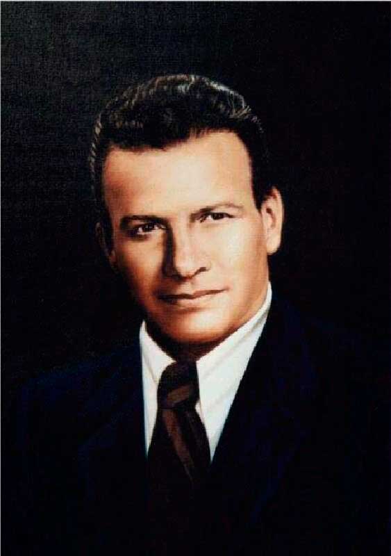 Fotos: Samael Aun Weor. Fotos: Samael Aun Weor.