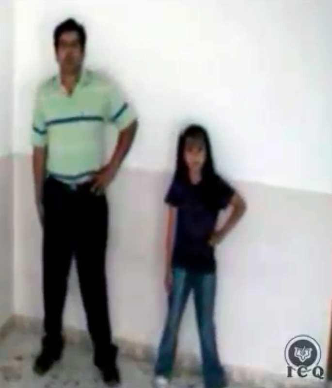 Instructor Gnóstico Polo y su hija Dulce haciendo al Runa Rita