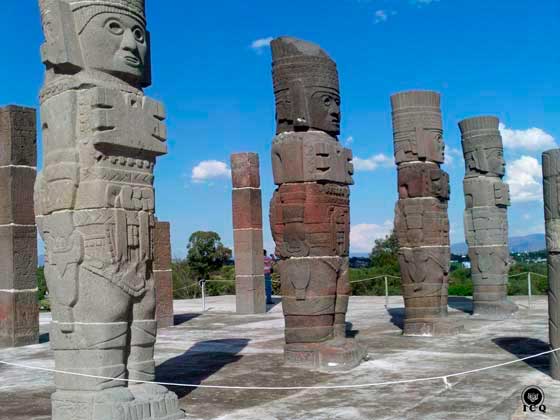 Atlantes de Tula Hidalgo México, templo del Señor del Alba. Atlantes de Tula Hidalgo México, templo del Señor del Alba. Foto: Jenaro Reyes y Lupita Rodríguez (ICQ Gnosis)