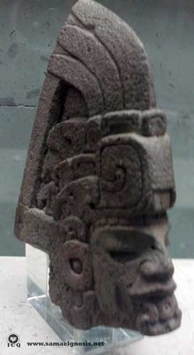 Hacha ceremonial Museo de Antropología de Xalapa México Hacha ceremonial Museo de Antropología de Xalapa México