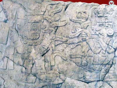 Piedra del maíz. [MAX]